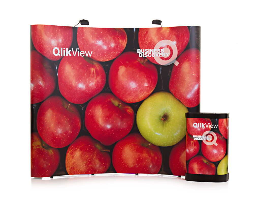 Curved 3x3 Pop Up Stand