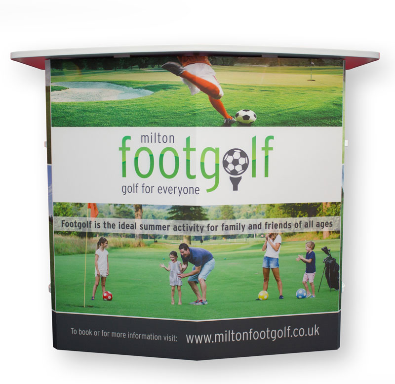 Display Counters & Plinths