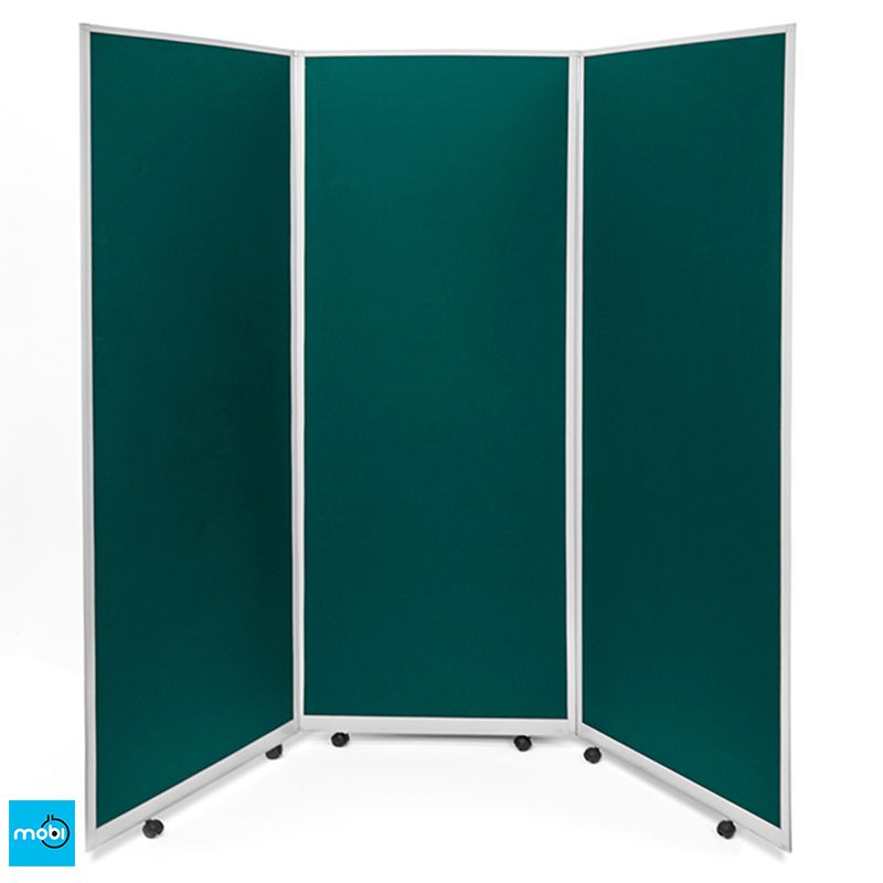 Portable medical privacy screens in green anti-bacterial fabric