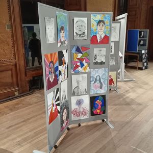 Mobile Folding Display Boards