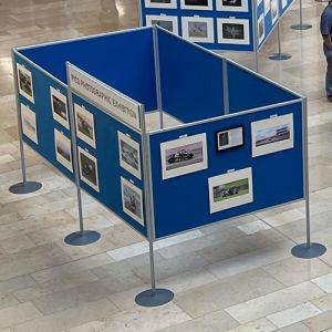 6 panel display board kit assembled in a shopping centre