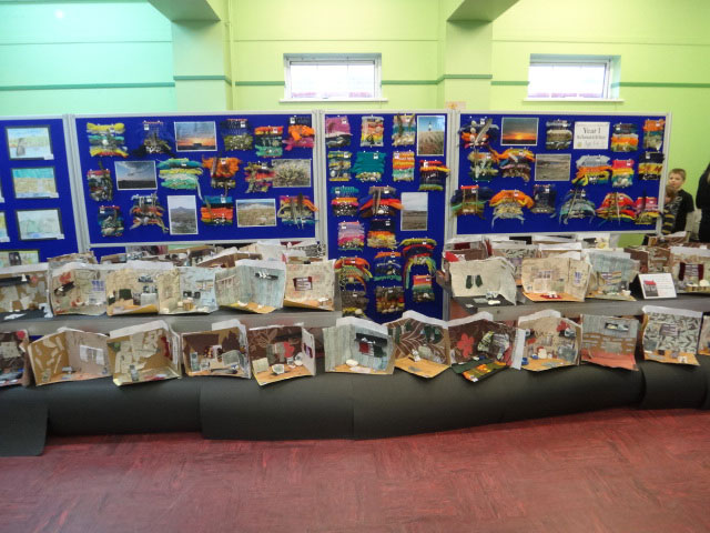 Panel & Pole School Display Board Panels